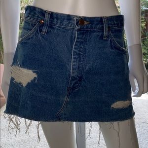 vintage wrangler jean skirt with rips